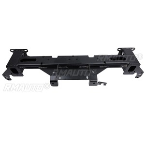 Support de fixation de treuil pour pare-chocs avant de véhicule tout-terrain Tank 300 – Équipement de sauvetage et prévention des collisions - Product Image 4