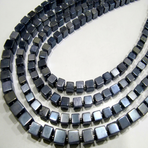 Perles de pierre de lune bleue naturelle AB Mystic Coated 6-7mm Iolite forme cube simple 8 pouces - Product Image 1