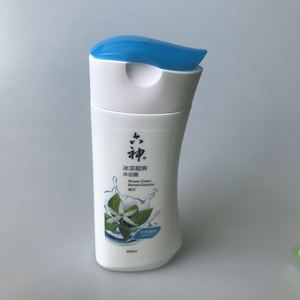 Juego de baño Pipal Tree de 25x25x6cm con toalla, jabón, champú y gel de ducha para la prevención de golpes de calor en verano y primeros auxilios - Product Image 2