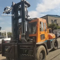 Chariot élévateur contrepoids moyen lourd FD100 TCM du Japon, fourches réglables, puissance diesel stable pour entrepôt et transport logistique