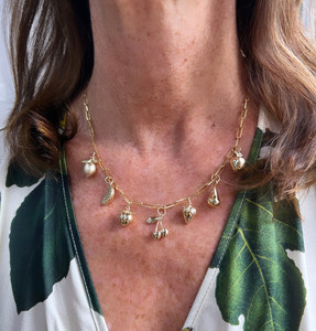 Collar con colgante de fruta de acero inoxidable chapado en oro de 18 quilates, circón con incrustaciones DIY con melocotones, fresas, manzanas - Product Image 2