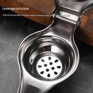Presse-agrumes de citron et de fruits moderne portable et manuel en acier inoxydable réutilisable facile à presser pour la cuisine à domicile CN - Product Image 5