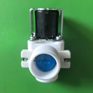 90-Degree Vertical Inlet 6-Point Double External Thread Solenoid <b>Valve</b> <b>Control</b> <b>Valve</b> Product - Product Image 5