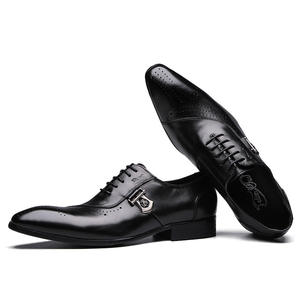 Zapatos formales de hombre modernos hechos a mano, de cuero genuino, para fiestas formales, bodas y uso empresarial. - Product Image 3