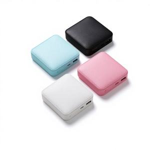 Banque d'alimentation <span class=keywords><strong>portable</strong></span> mini 10000mAh avec texture en cuir, logo personnalisé pris en charge pour les cadeaux en gros - Product Image 1