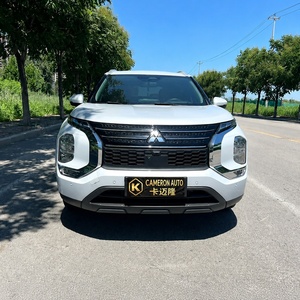 Mitsubishi <span class=keywords><strong>Outlander</strong></span> Premium 1.5T 48V Mild Hybrid SUV <span class=keywords><strong>2023</strong></span> Usado, 13000 KM, Venta al Por Mayor de Autos Usados de Proveedor Chino - Product Image 2