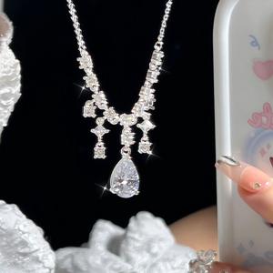 สร้อยคอเงินแท้ S925 ประดับพู่ห้อยเพชรระยิบระยับ ดีไซน์หรูหรา สำหรับผู้หญิง เครื่องประดับสุดพรีเมียม - Product Image 3