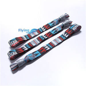 Encantadora pulsera de tela tejida, pulsera de mano de banda de rock de diseño de moda divertida hecha a medida con hebilla descubierta - Product Image 2