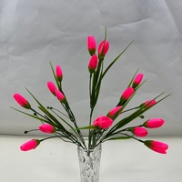 Buket Kuncup Tulip Buatan dari Sutra, Bunga Tulip Palsu dengan Daun Rumput untuk Dekorasi Vas Bunga di Rumah