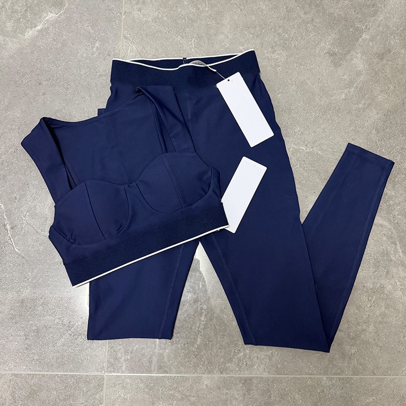 Wholesale Women's High-Waist Yoga Set Seamless Quick-Dry Breathable Eco-Friendly Spandex/Nylon Sports Bra Leggings Striped/Solid