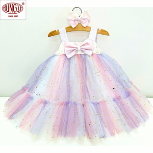 Vente en gros Adorable robe de réveillon de Noël pour bébé avec silhouette de décoration en couches arc-en-ciel multicolores - Product Image 2