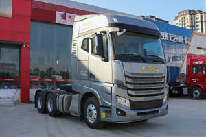 Buone condizioni usato JAC 490 <span class=keywords><strong>trasporto</strong></span> <span class=keywords><strong>cavalli</strong></span> semirimorchi 6x4 trattore <span class=keywords><strong>camion</strong></span> - Product Image 2