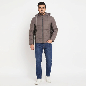 Chaqueta de Invierno Acolchada Ligera y Transpirable de Alta Calidad para Hombre, con Capucha de Burbuja Personalizada, Bolsillo y Estilo Urbano Disponible - Product Image 1