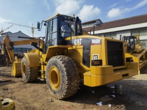 Chargeur sur pneus CAT 966H d'occasion d'origine Chargeur frontal Caterpillar 966H bon marché à Shanghai Yard - Product Image 4
