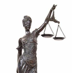 Estatua de la diosa de la <span class=keywords><strong>justicia</strong></span> para mujer, escultura de bronce europeo fundido en caliente, para decoración del hogar - Product Image 2