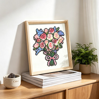 Marco de Fotos Cuadrado Hecho a Mano con Cuentas y Diseño de Ramo de Flores, Panel de Madera FSC con Papel de Fondo Negro Mate y Blanco, Regalo DIY
