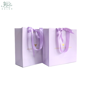 Sac cadeau en papier violet de luxe avec impression dorée de haute qualité, nouveau design, emballage personnalisé - Product Image 1