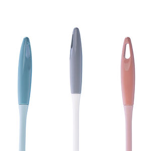 יצרן מגבים למכירה חמה זול פשוט סִגְנוֹן מברשת אסלה מפלסטיק - Product Image 3