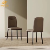 Chaise de salle à manger latérale en cuir PU avec pieds en fer noir, style nordique moderne et simple, pour la maison ou le café