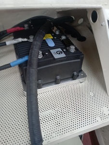 Convertisseur EV pour Fiat 500 et autres voitures classiques, moteur 7,5 kW/15 kW, chargeur Type 2, port de charge, convertisseur OBC, compteur 7,5 kW/15 kW - Product Image 1