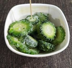 Melón Amargo Congelado de Alta Calidad HP Valia, Procesado IQF, 1 kg, para Curry, Salteados, Fabricación de Alimentos, Suministro a Granel, 12 Meses - Product Image 3