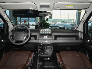 Auto a Benzina Lingzhi Plus 2027 2.0L Modello Base 7 Posti MPV di Medie-Grandi Dimensioni 5 Porte per Trasporto Aziendale - Product Image 4