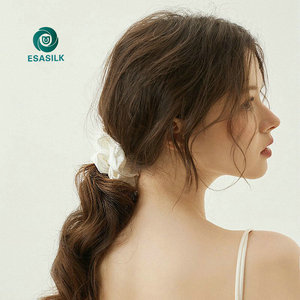 Groothandel 100% Pure Moerbei Zijde Satijn Haar Stropdassen Skinny Grote Zijden Haar Scrunchies In Rood - Product Image 2