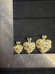 Hip-Hop Einzigartiges Design Gold-Nugget Diamantschliff Herzförmiger Charm-Anhänger Halskette für Damen/Herren Schmuck - Product Image 6