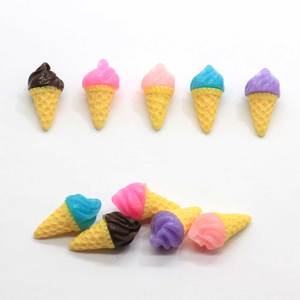Mignon Alimentaire Cône De Crème Glacée Miniature Résine Charme 3D Petite Crème Glacée D'été - Product Image 1