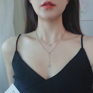 Colar Clássico de Aço Inoxidável, Joias Ins, Venda Quente, Moderno, Banhado a Ouro 18k, Pingente de Zircão Dupla Camada - Product Image 3