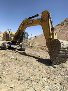 Excavadora de cadenas Caterpillar 352 de 52 toneladas con motor y bomba, fabricada en Japón. Modelos Cat 352, PC500, 345, 349, 350, 352. - Product Image 6