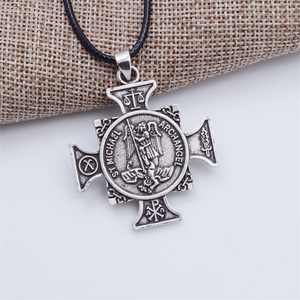 Collier de protection du saint patron Archange Saint Michel, médaille de saint catholique, bijoux de justice et de justice - Product Image 6