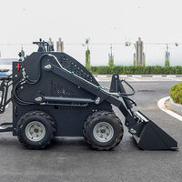 Minipala Compatta Premium KSLS460 con Ruote, Peso 1060kg, Certificata EPA, per Fattoria e Ranch