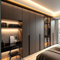 Clóset Moderno de Lujo con Puertas Corredizas de Vidrio, Estanterías Modulares, Armario Personalizable para Dormitorios y Villas de Alta Gama