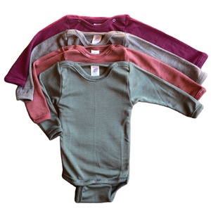 Combinaison bébé en <span class=keywords><strong>laine</strong></span> mérinos 100% avec couture plate, certifiée RWS OEKO-TEX, body côtelé à manches longues, combinaison personnalisée pour nouveau-né - Product Image 1