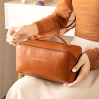 Tas Kosmetik Perlengkapan Mandi Wanita Kapasitas Besar Bentuk Kerang Tahan Air Dapat Diperluas Ringan Portabel Tas Bantal Make Up