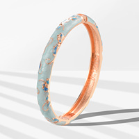 Gelang Enamel Bunga Biru 8mm Grosir Daili, Gelang Cantik Berlapis Emas dari Paduan Seng untuk Wanita, Gelang Cloisonne Modis