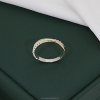 Bague torsadée en or jaune 14 carats, rehaussez votre style quotidien, bague unisexe, s'accorde parfaitement avec toutes les tenues