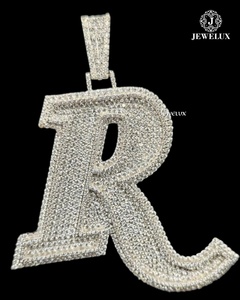 จี้ฮิปฮอปแบบ Iced Out ตัวอักษร R ประดับเพชรเต็มเม็ด งานดีไซน์โดดเด่นจากซัพพลายเออร์อินเดีย ขายดีที่สุด ราคาดีที่สุด - Product Image 2