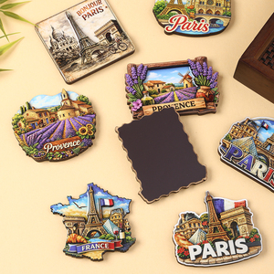 Aimant de réfrigérateur en bois 3D époxy personnalisé avec logo, en gros – Souvenir de voyage irrégulier de Paris, Provence et Bordeaux - Product Image 4
