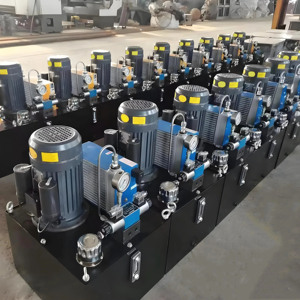 Pompe à engrenages en acier inoxydable 304/316, 200 bars, groupe hydraulique, certifié ISO9001:2015, système 7,5-20 kW - Product Image 1