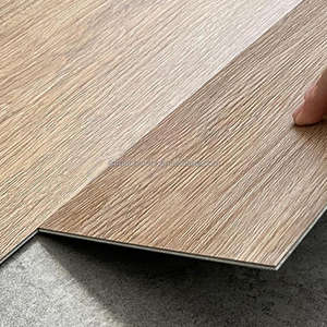 Machine d'occasion certifiée CE <span class=keywords><strong>pour</strong></span> la fabrication de revêtements de sol en PVC LVT, extrudeuse bivis à haute productivité <span class=keywords><strong>pour</strong></span> tapis et moquettes en rouleaux, dispositif efficace - Product Image 2