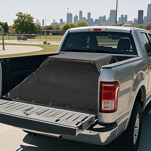 Bâche de protection robuste et imperméable 63 po x 56,75 po en PVC avec sangles réglables pour couverture de voiture - Product Image 5