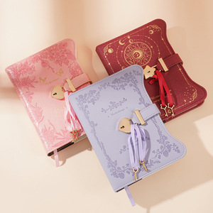 Recién llegado Cuaderno compacto Kawaii bloqueable-Heart/Star Lock | Ideal para diario y tomar notas B6 PU Bloc de notas - Product Image 2