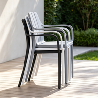 Chaise de jardin empilable en polypropylène durable, respirante, avec support dorsal, pour terrasse commerciale et loisirs