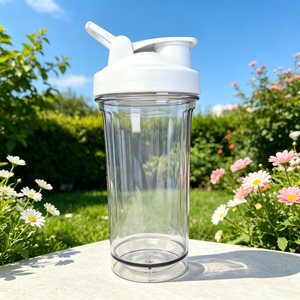 Plastic <b>Shaker</b> <b>Bottle</b> 600ml Bpa Free For Gym Travel Minimalist Design Adult Use - Product Image 2