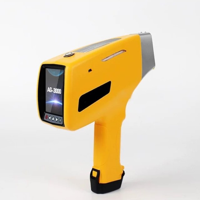 Durable Handheld XRF Analyzer Made in China for On-Site Mining & Alloy QA/QC