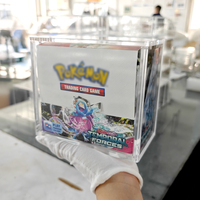 Boîte de protection transparente en acrylique personnalisable résistante aux UV pour carte Pokemon TCG anglais ETB Booster Case