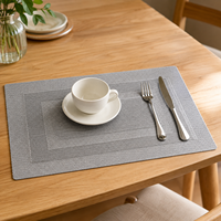 Set de table en feutre gris personnalisé, bordure géométrique, tapis de table résistant à la chaleur, réutilisable, protection de table de cuisine