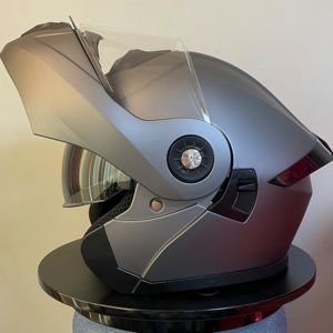 <span class=keywords><strong>Casque</strong></span> de moto rabattable le moins cher Certification DOT Casques à moteur modulaires à double visière avec logo personnalisé - Product Image 5